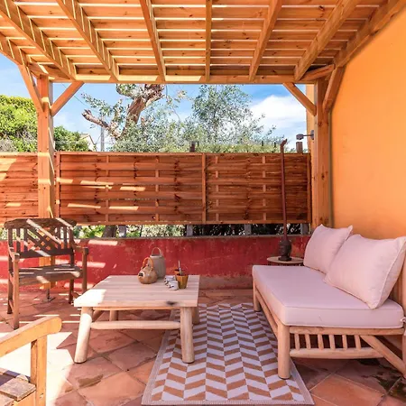 Holiday home Maison Les Borrels Terrasse Vue Panoramique Macif Des Maures Hyeres